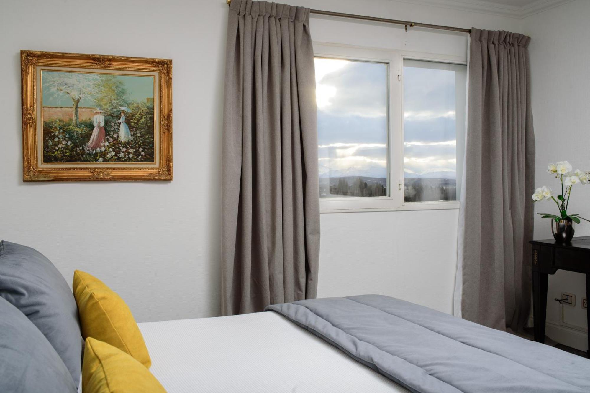 Hotel Lagos Del Calafate 4*