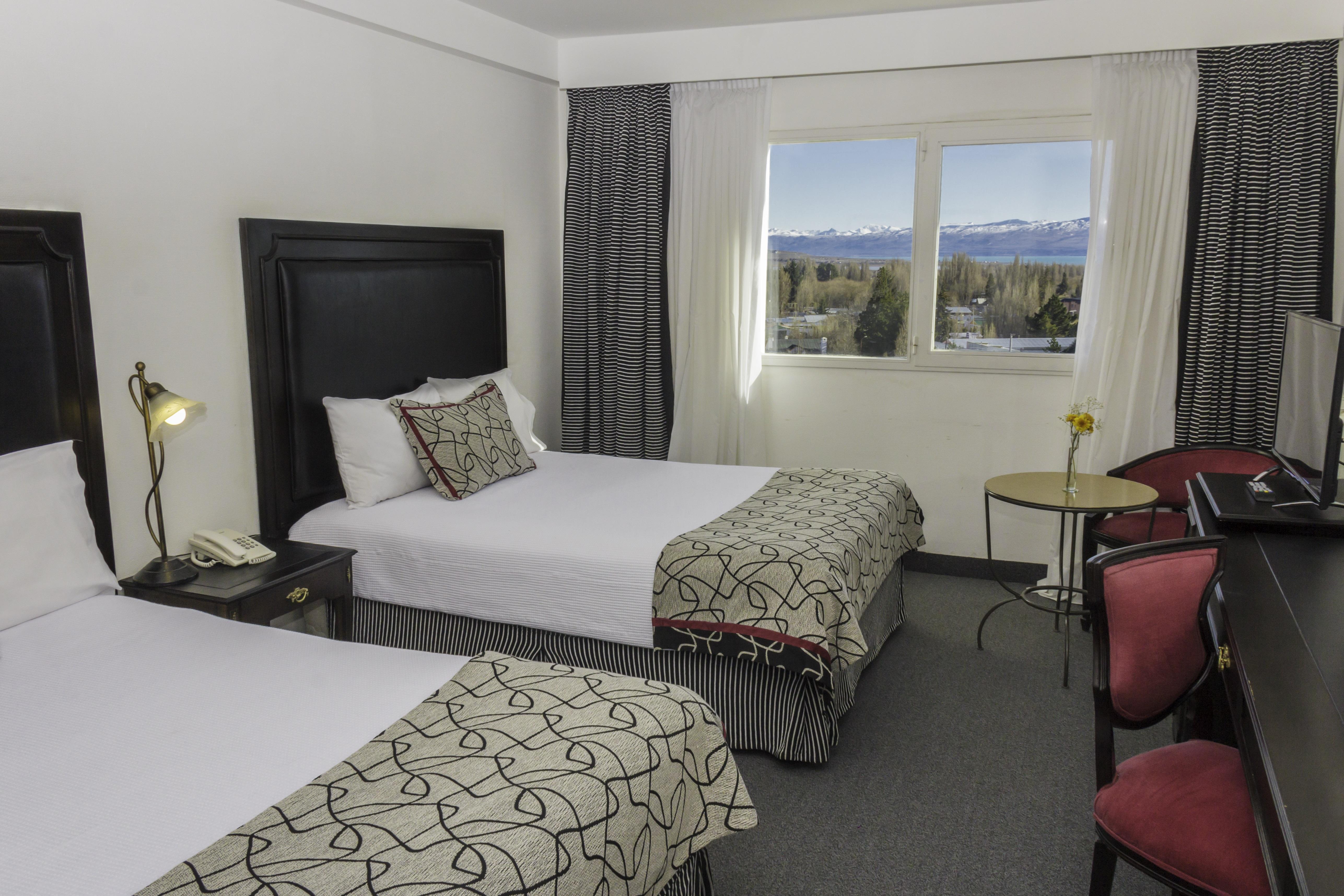 Hotel Lagos Del Calafate 4*