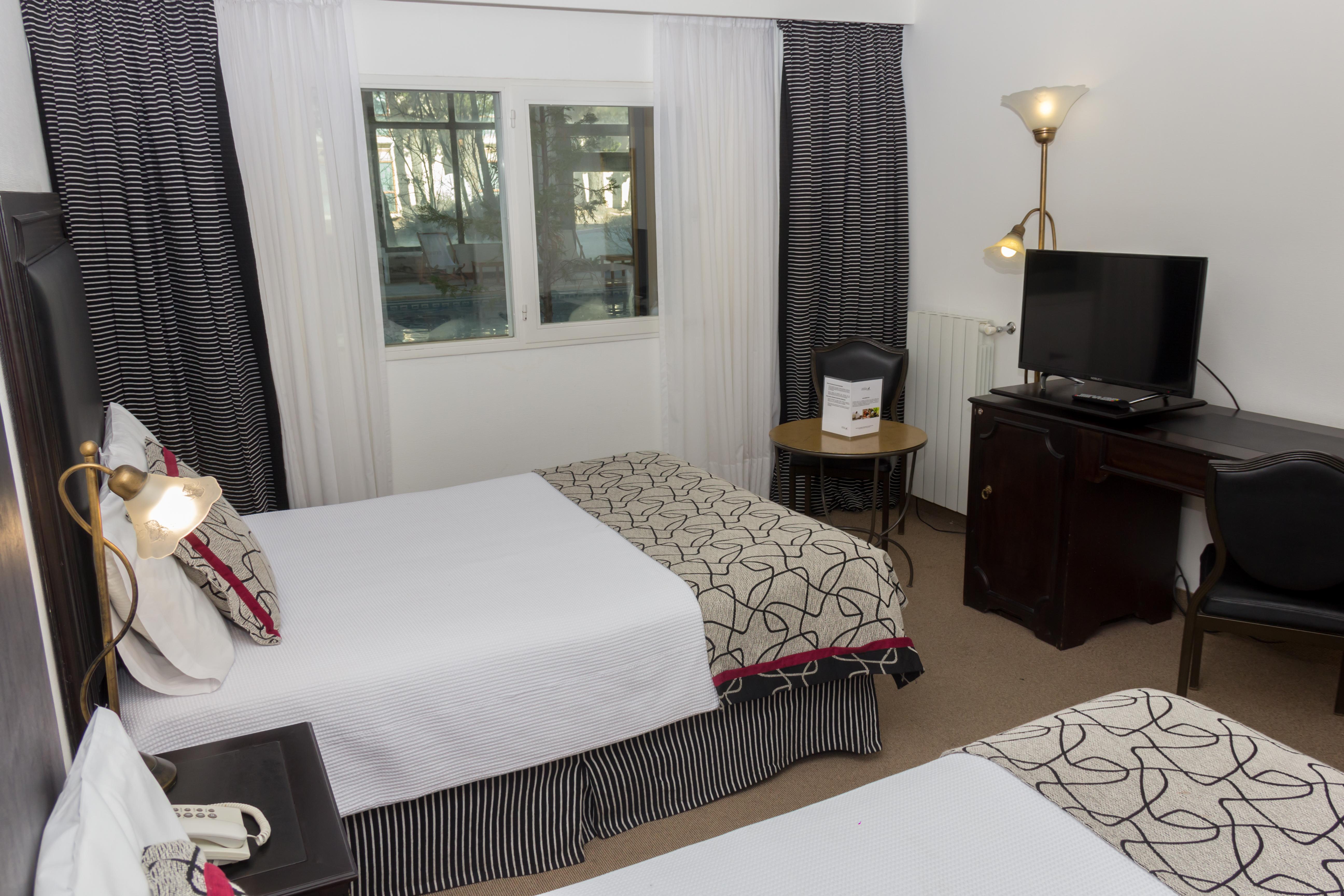 Lagos Del Calafate Hotel 4*