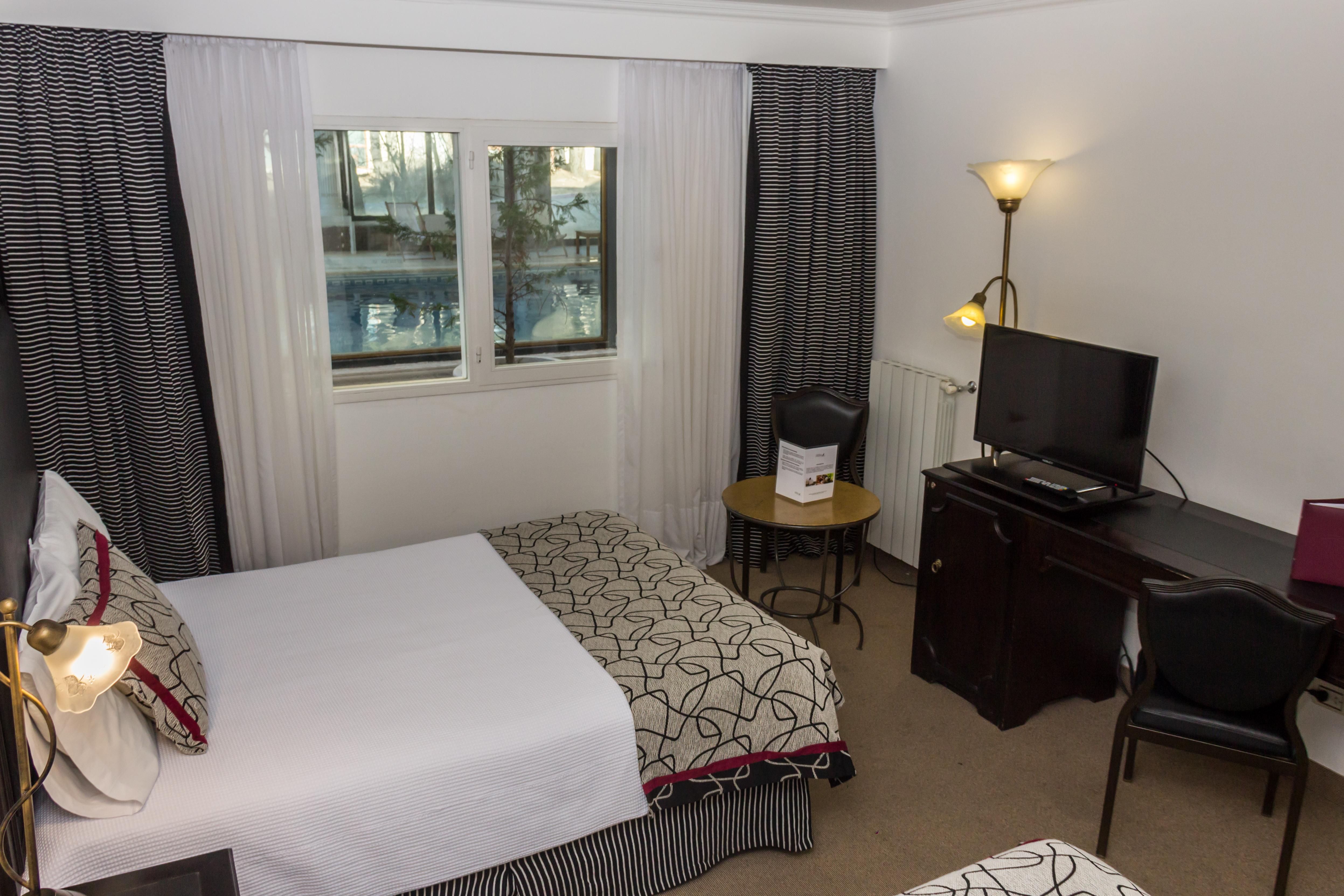 Lagos Del Calafate Hotel 4*