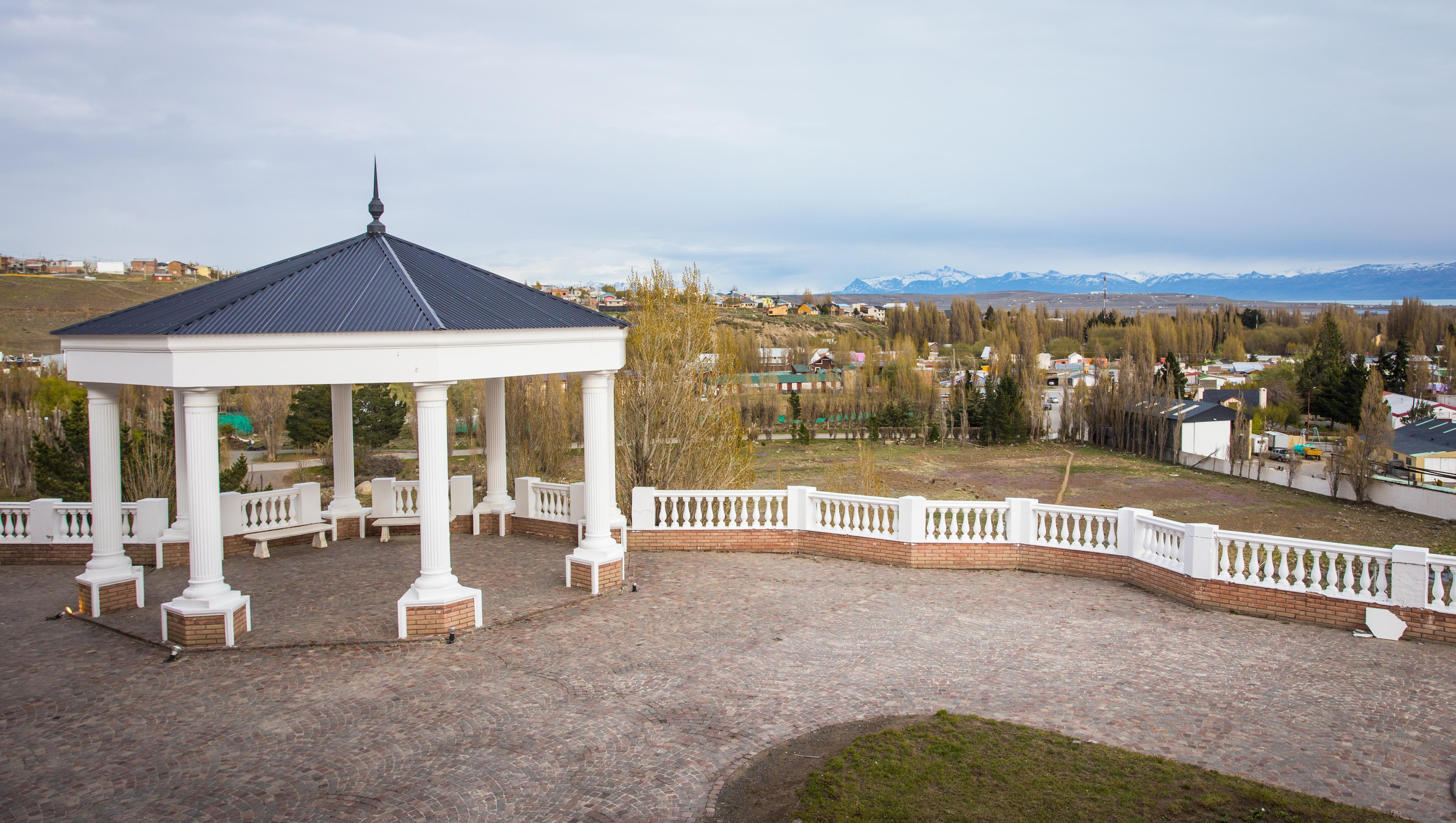 Hotel Lagos Del Calafate 4*